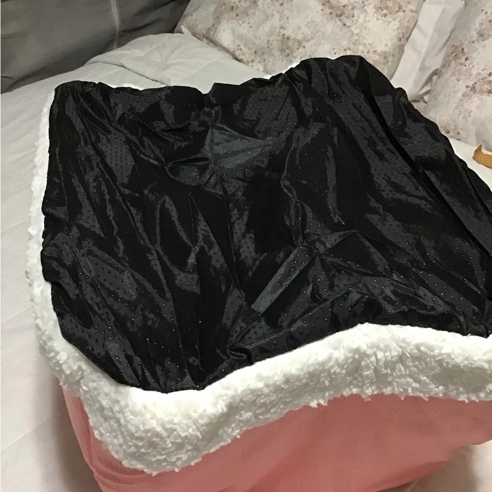 Cat Bed with Curtains, Cat Hideout, Cat Cave, Foldable Cat Bed, Size L